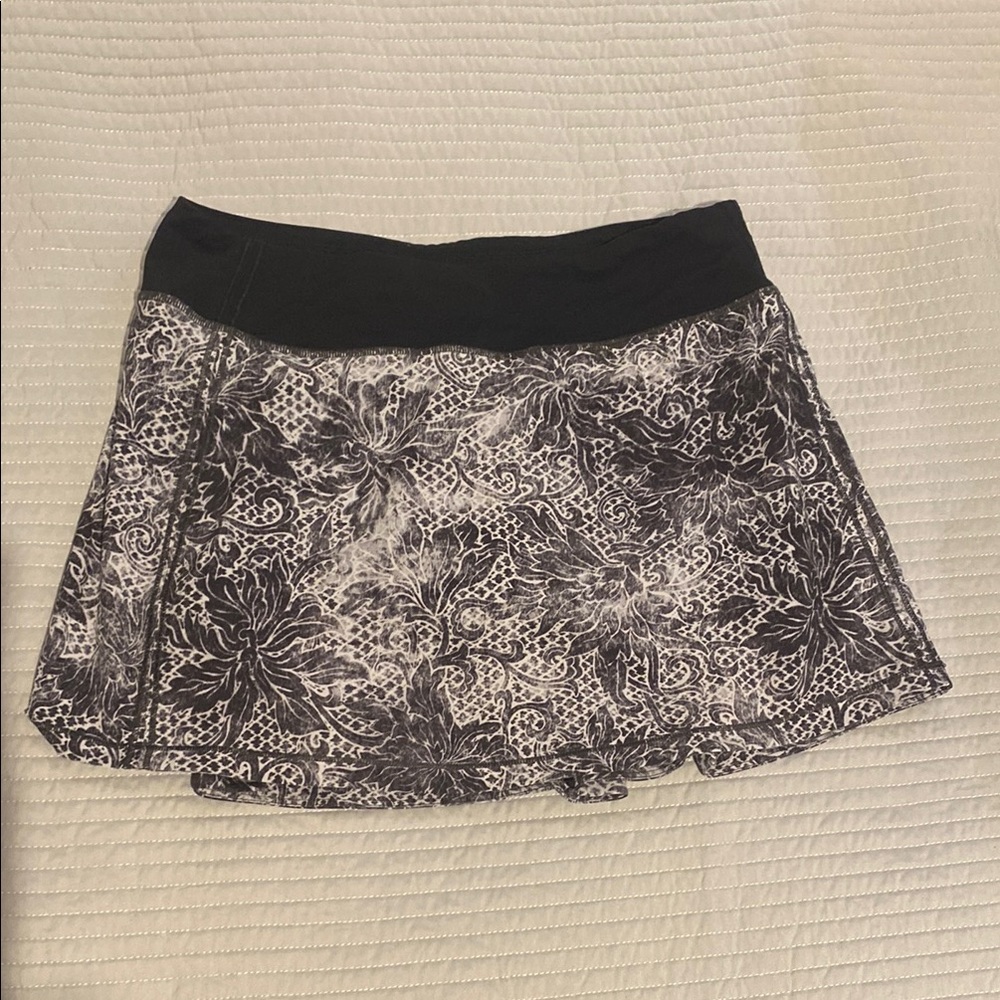 Lululemon tennis skort